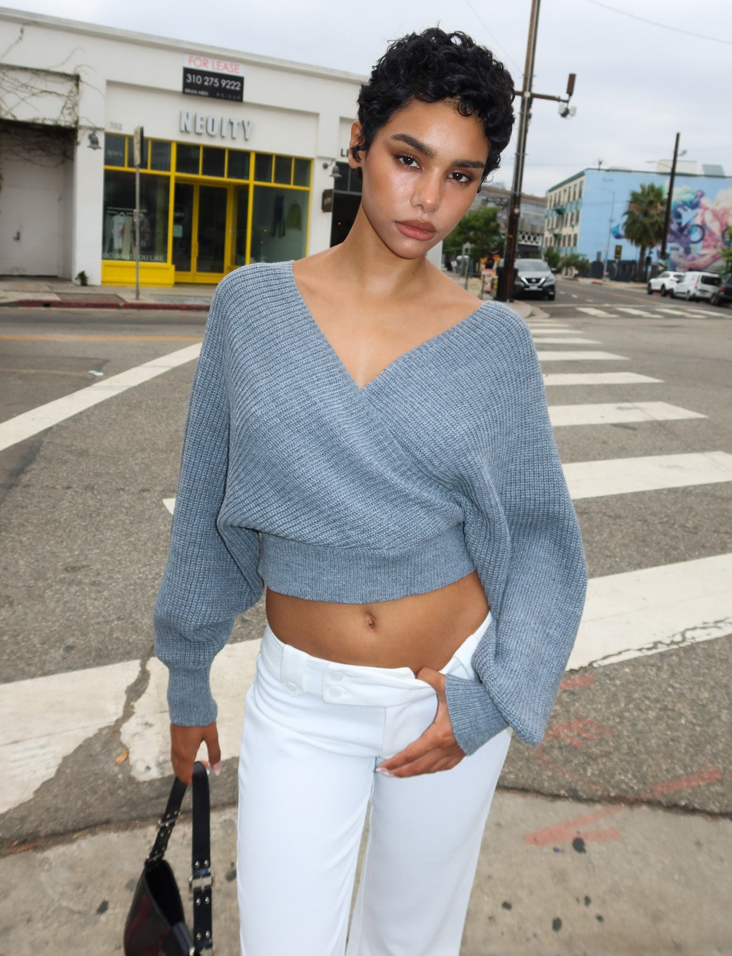 RAVEN JUMPER - GREY