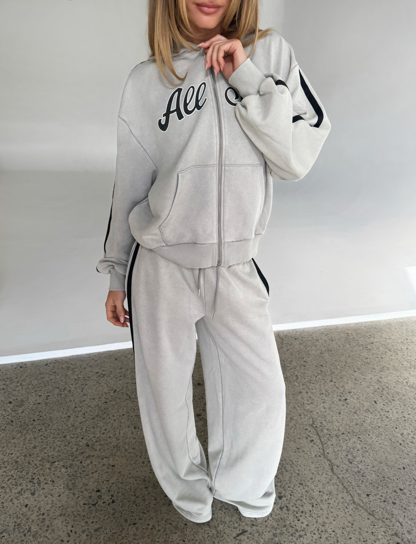 PAYTON TRACKPANT - STONE