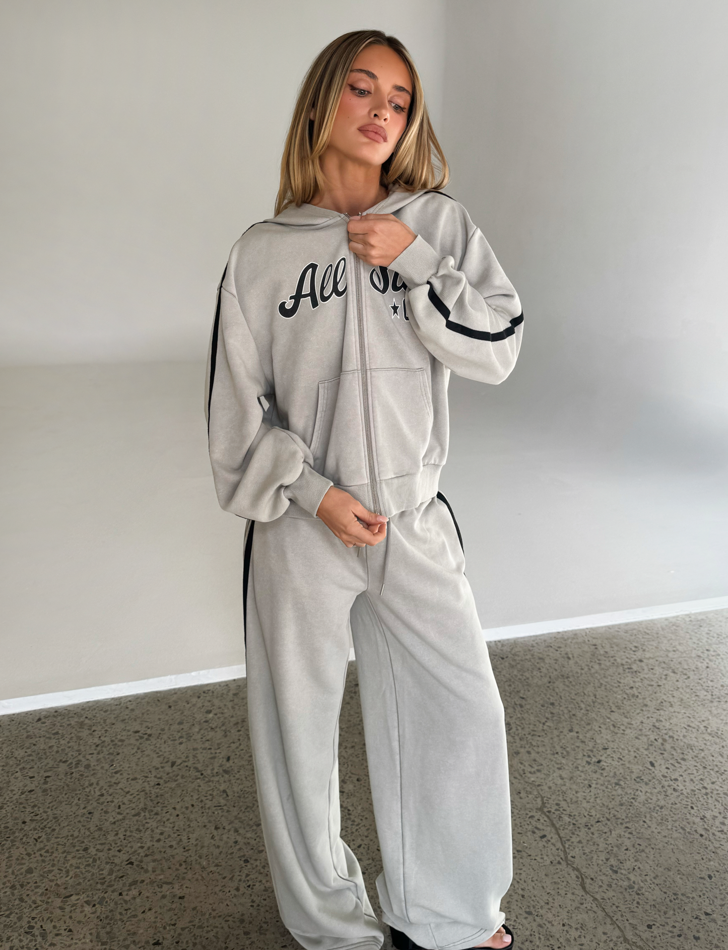 PAYTON HOODIE - STONE